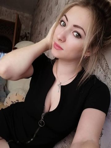 Надя